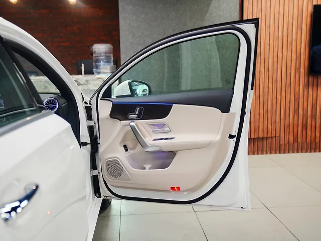 Used Mercedes-Benz A-Class Limousine 200 in Delhi