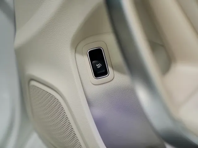 Used Mercedes-Benz A-Class Limousine 200 in Delhi