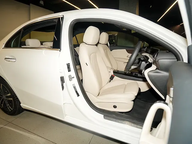 Used Mercedes-Benz A-Class Limousine 200 in Delhi