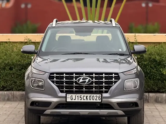 Used 2019 Hyundai Venue in Surat