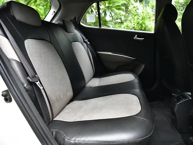 Used Hyundai Grand i10 Sportz (O) 1.2 Kappa VTVT [2017-2018] in Kolkata