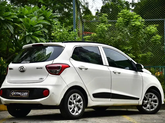 Used Hyundai Grand i10 Sportz (O) 1.2 Kappa VTVT [2017-2018] in Kolkata