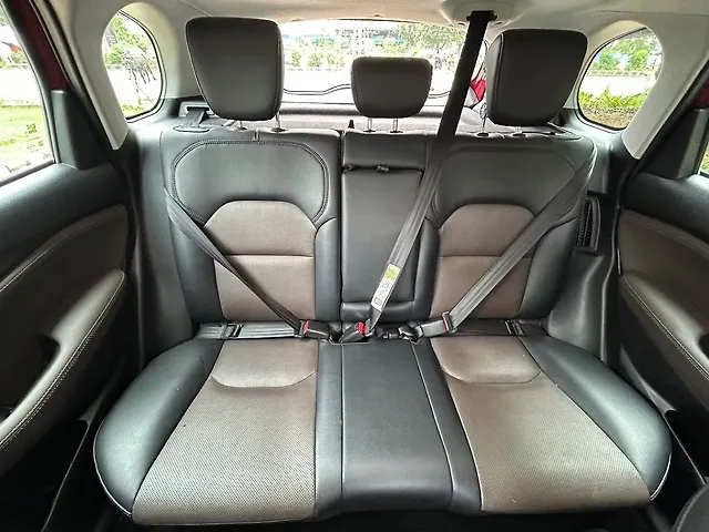 Used Toyota Urban Cruiser Hyryder V Hybrid [2023-2025] in Gurgaon