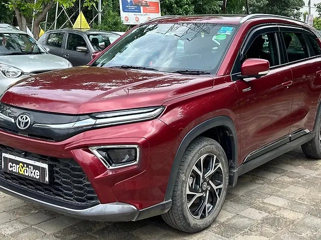 Used Toyota Urban Cruiser Hyryder V Hybrid [2023-2025] in Gurgaon