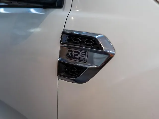 Used Ford Endeavour [2016-2019] Titanium 3.2 4x4 AT in Ranchi