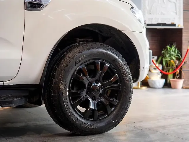 Used Ford Endeavour [2016-2019] Titanium 3.2 4x4 AT in Ranchi