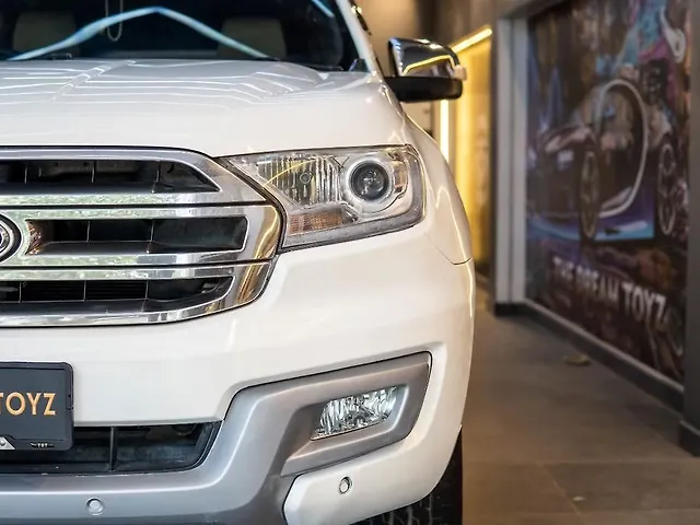 Used Ford Endeavour [2016-2019] Titanium 3.2 4x4 AT in Ranchi