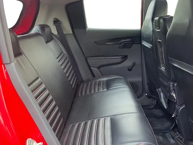 Used Mahindra KUV100 NXT K2 Plus 6 STR [2017-2020] in Surat