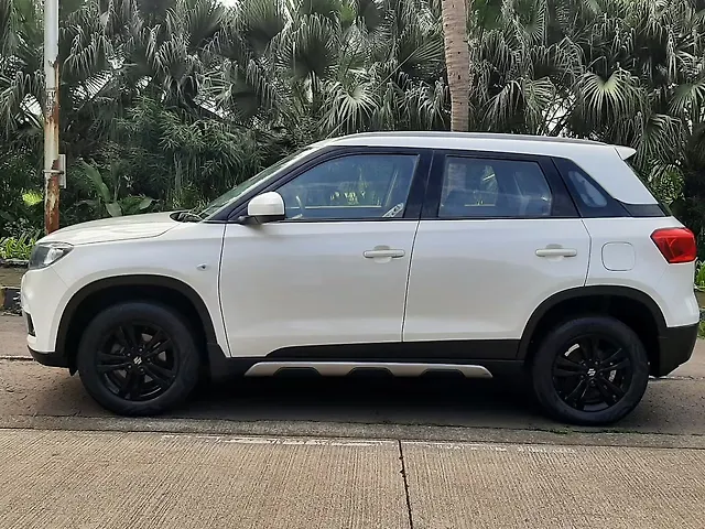 Used Maruti Suzuki Vitara Brezza [2016-2020] ZDi AGS in Mumbai