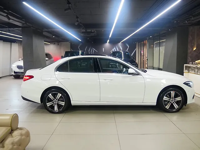 Used Mercedes-Benz C-Class C 200 in Delhi