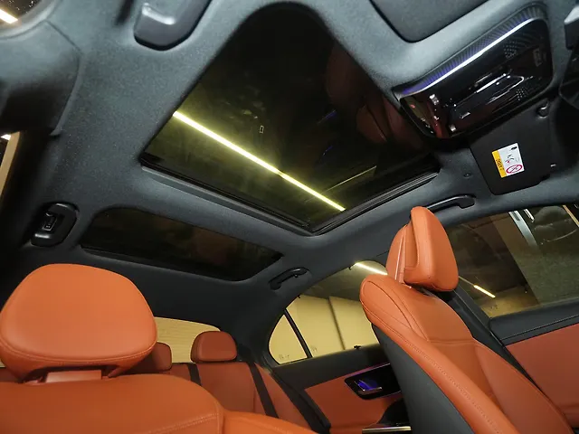 Used Mercedes-Benz C-Class C 200 in Delhi