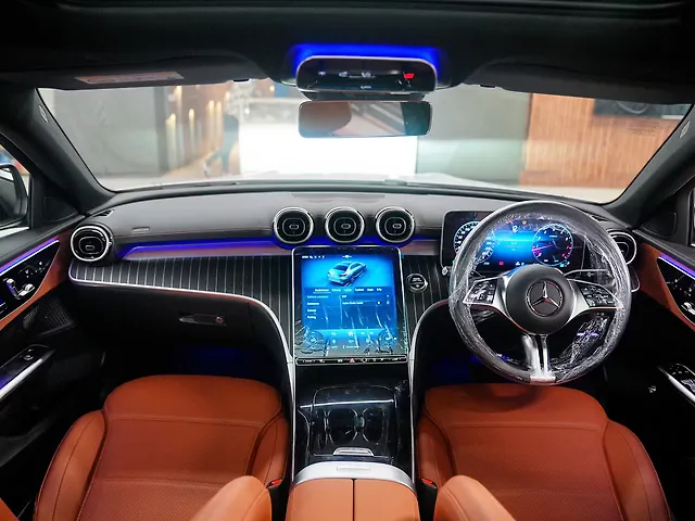 Used Mercedes-Benz C-Class C 200 in Delhi