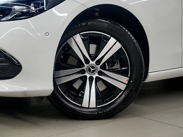 Used Mercedes-Benz C-Class C 200 in Delhi