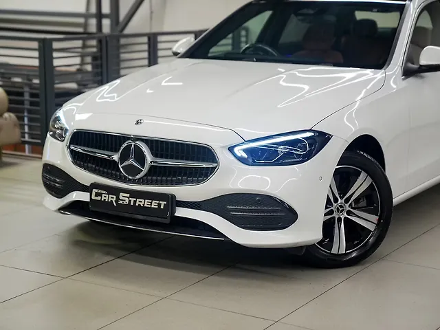Used Mercedes-Benz C-Class C 200 in Delhi