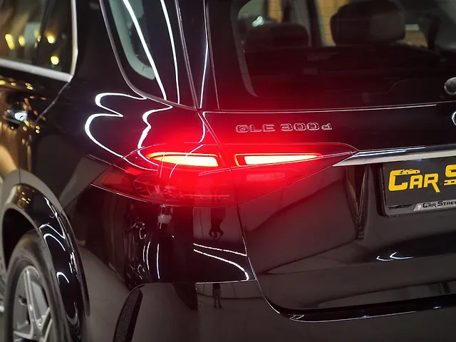 Used Mercedes-Benz GLE 300d AMG Line in Delhi