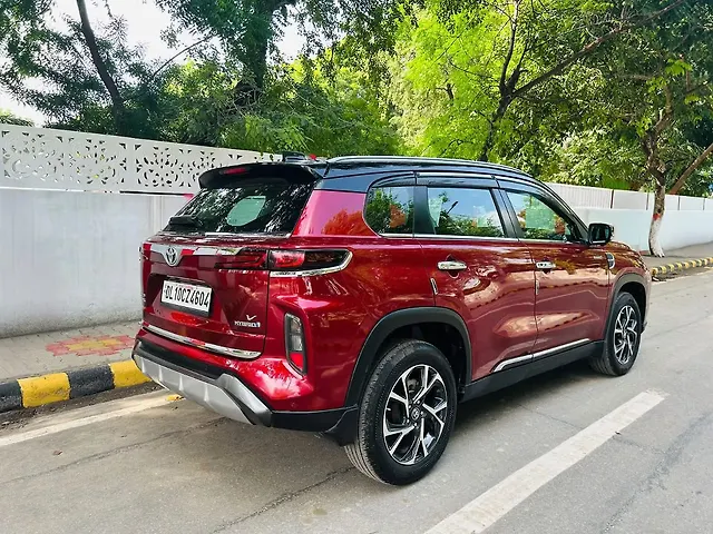 Used Toyota Urban Cruiser Hyryder V Hybrid [2023-2025] in Delhi