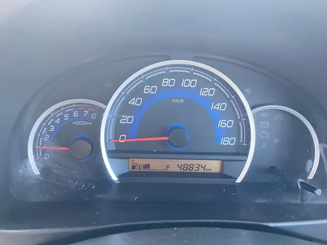 Used Maruti Suzuki Wagon R 1.0 [2014-2019] VXI in Surat