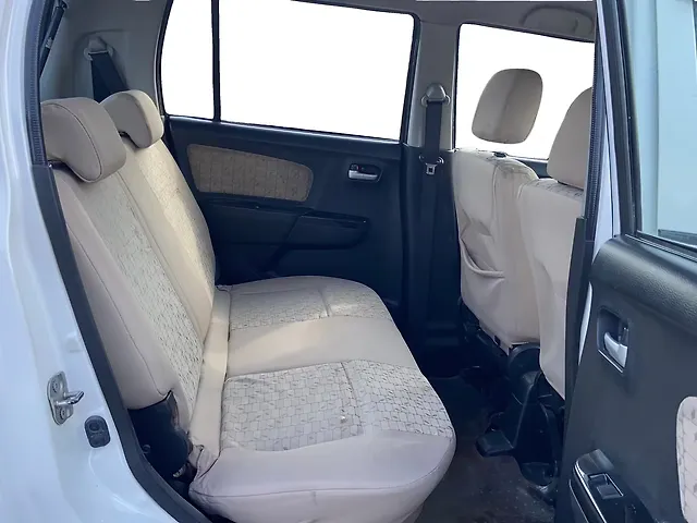 Used Maruti Suzuki Wagon R 1.0 [2014-2019] VXI in Surat