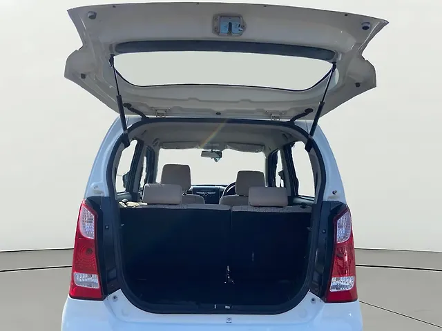 Used Maruti Suzuki Wagon R 1.0 [2014-2019] VXI in Surat