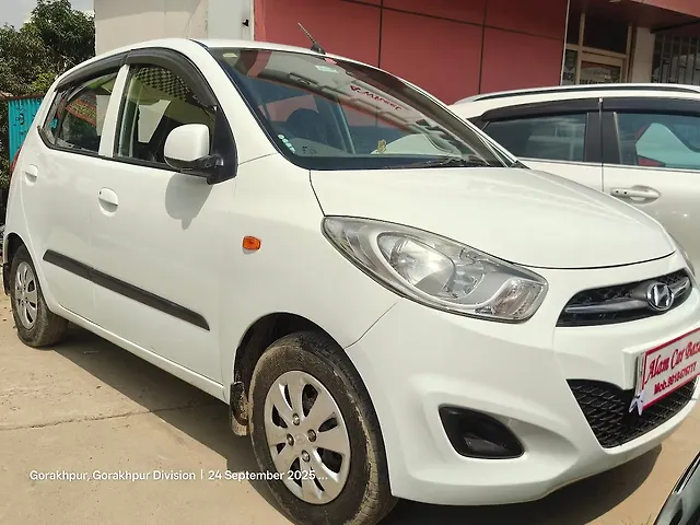 Used 2013 Hyundai i10 in Gorakhpur