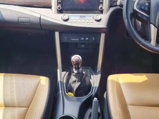 Used Toyota Innova Crysta [2020-2023] ZX 2.4 7 STR in Bangalore