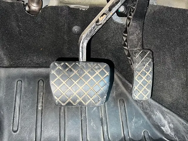 Used Skoda Slavia [2022-2023] Ambition 1.0L TSI AT in Ghaziabad