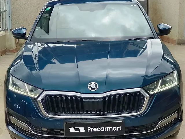 Used Skoda Octavia L&K 2.0 in Bangalore