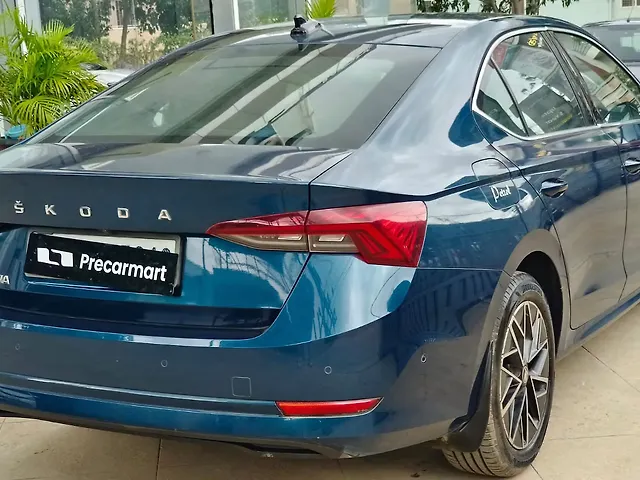 Used Skoda Octavia L&K 2.0 in Bangalore