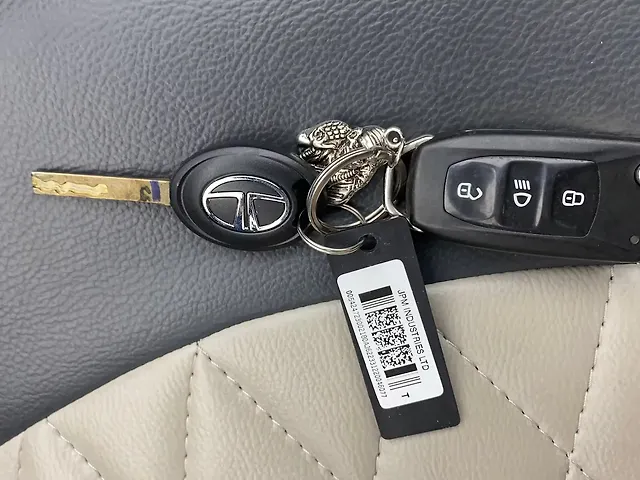 Used Tata Tiago [2016-2020] Revotron XZA Plus in Hyderabad