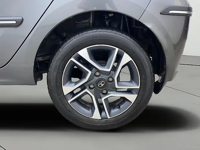 Used Tata Tiago [2016-2020] Revotron XZA Plus in Hyderabad