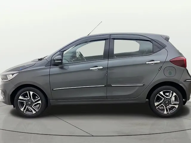 Used Tata Tiago [2016-2020] Revotron XZA Plus in Hyderabad
