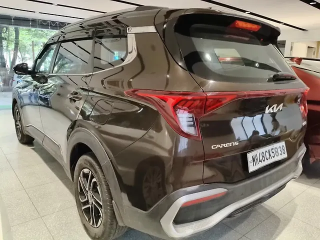 Used Kia Carens [2022-2023] Prestige 1.4 Petrol MT 7 STR in Mumbai