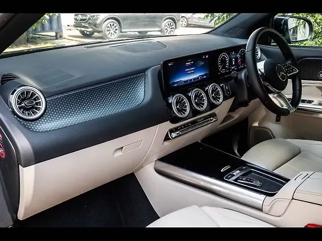 Used Mercedes-Benz GLA 220d 4MATIC in Mumbai