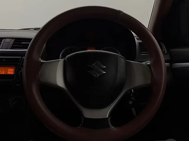 Used Maruti Suzuki Swift [2011-2014] VXi in Delhi