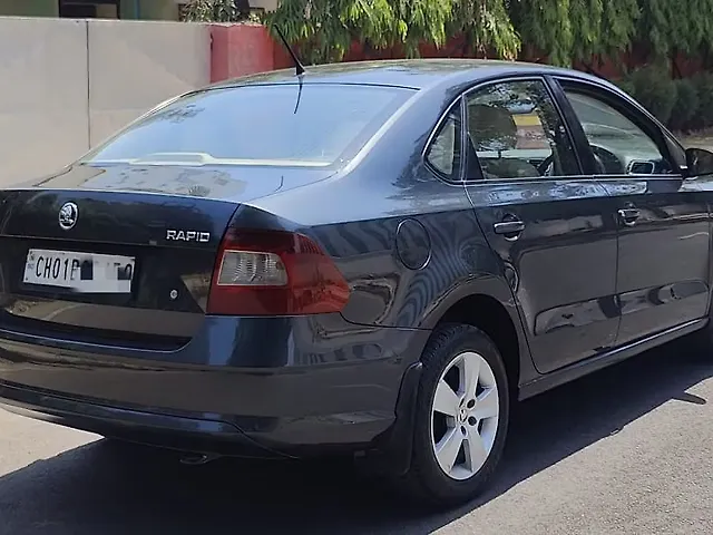 Used Skoda Rapid Ambition 1.5 TDI in Chandigarh