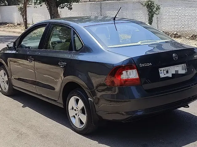 Used Skoda Rapid Ambition 1.5 TDI in Chandigarh