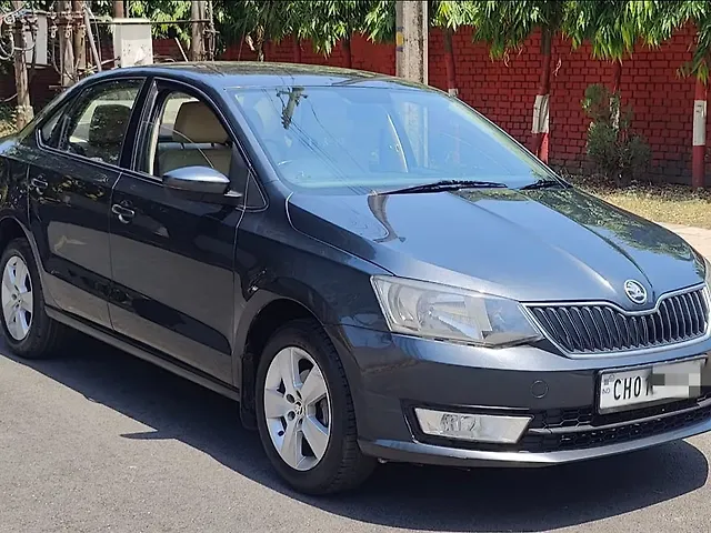 Used Skoda Rapid Ambition 1.5 TDI in Chandigarh