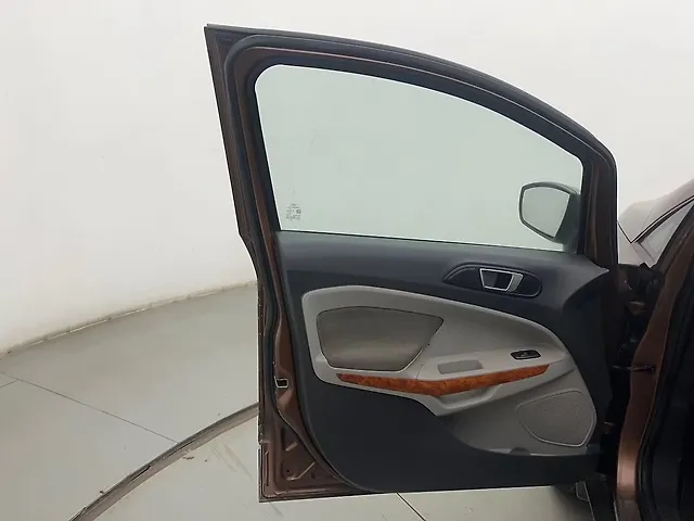 Used Ford EcoSport [2015-2017] Titanium 1.5L Ti-VCT Black Edition AT in Mumbai