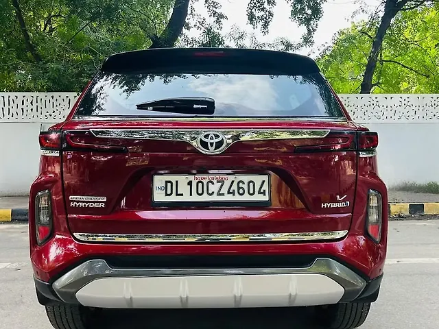 Used Toyota Urban Cruiser Hyryder V Hybrid [2023-2025] in Delhi