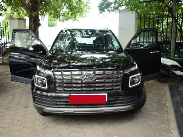 Used 2023 Hyundai Venue in Chennai Used 2023 Hyundai Venue in Chennai