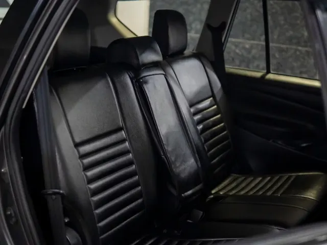 Used Toyota Innova Crysta [2016-2020] 2.7 GX 8 STR [2016-2020] in Delhi