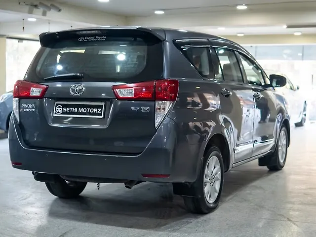 Used Toyota Innova Crysta [2016-2020] 2.7 GX 8 STR [2016-2020] in Delhi
