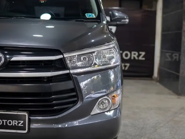 Used Toyota Innova Crysta [2016-2020] 2.7 GX 8 STR [2016-2020] in Delhi