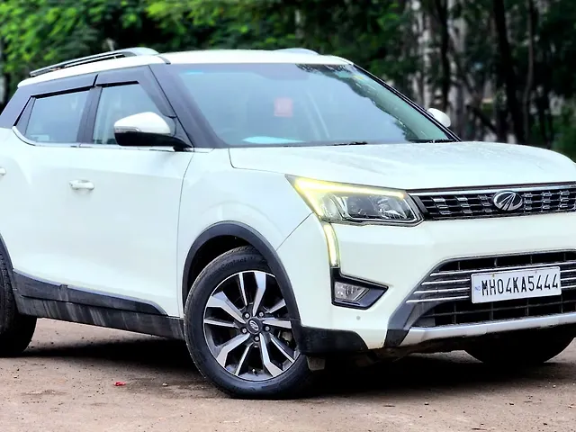 Used Mahindra XUV300 [2019-2024] 1.5 W8 (O) [2019-2020] in Nashik