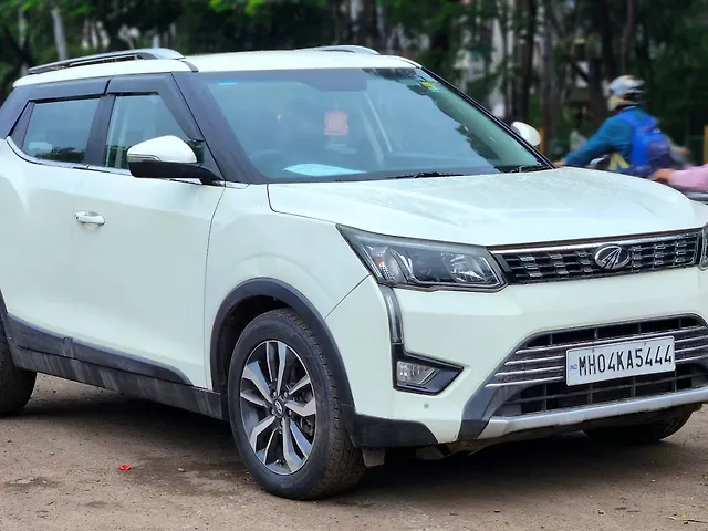 Used Mahindra XUV300 [2019-2024] 1.5 W8 (O) [2019-2020] in Nashik