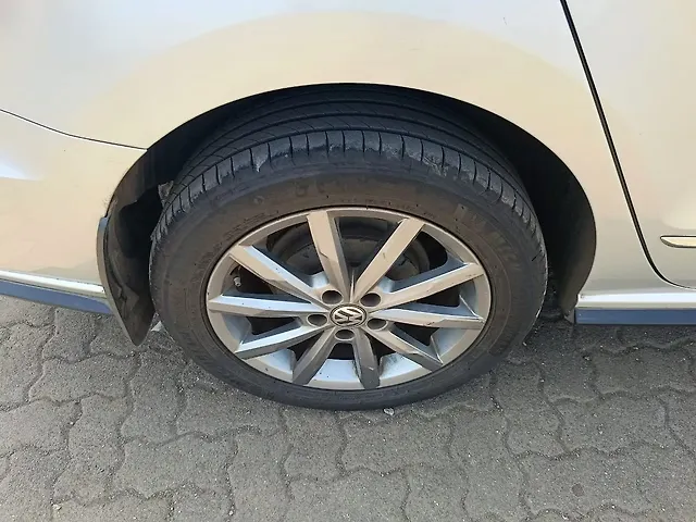 Used Volkswagen Vento Highline Plus 1.0L TSI Automatic in Mumbai Used Volkswagen Vento Highline Plus 1.0L TSI Automatic in Mumbai