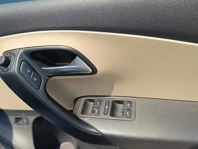 Used Volkswagen Vento Highline Plus 1.0L TSI Automatic in Mumbai Used Volkswagen Vento Highline Plus 1.0L TSI Automatic in Mumbai