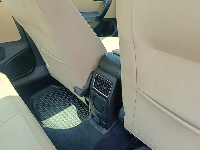 Used Volkswagen Vento Highline Plus 1.0L TSI Automatic in Mumbai Used Volkswagen Vento Highline Plus 1.0L TSI Automatic in Mumbai