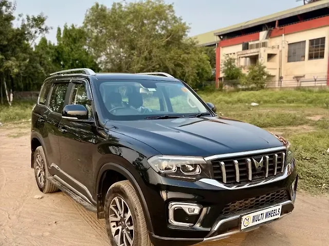 Used Mahindra Scorpio N Z8 L Petrol AT 6 STR [2023-2024] in Delhi