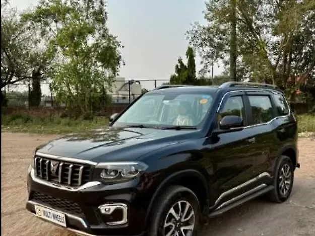 Used Mahindra Scorpio N Z8 L Petrol AT 6 STR [2023-2024] in Delhi